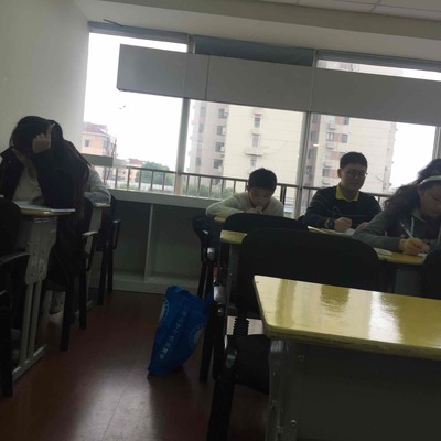 上海家教老师最新评价: