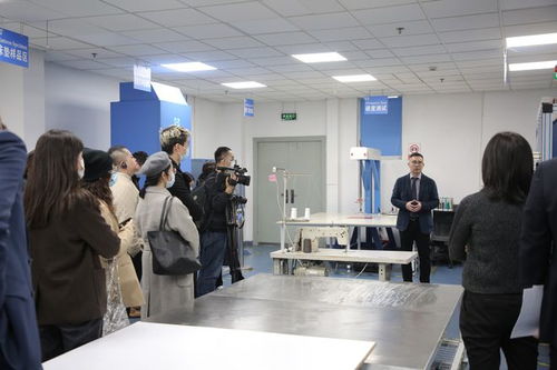 只为一个好梦 探秘上海丝涟工厂成立十周年